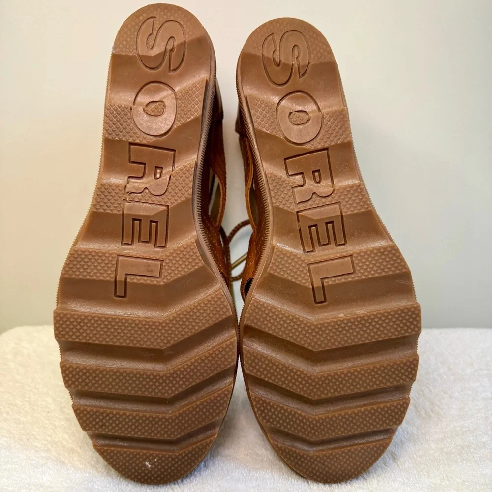Women's Camel‎ Lace-Up Sorel Joanie II Wedge Sandals size 9.5 Leather